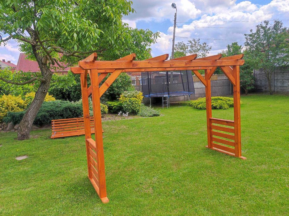 Huśtawka ogrodowa drewniana,różne modele