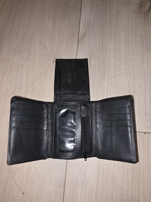 Skórzany Portwel [PGS]