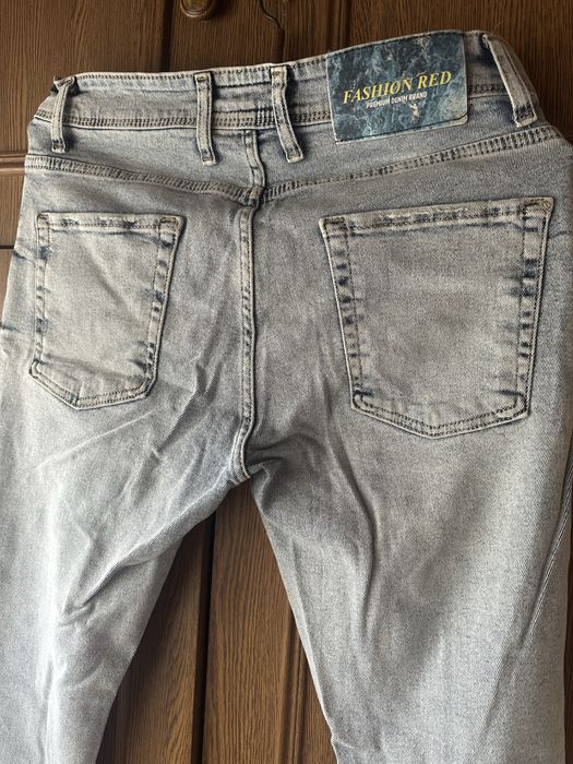 Джинси чоловічі