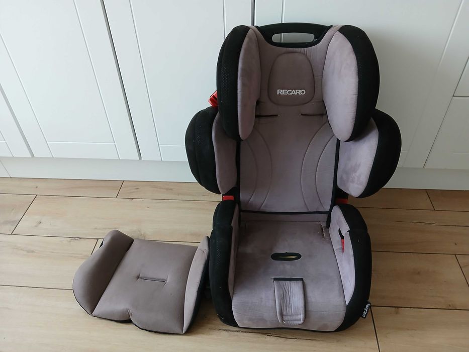 Fotelik RECARO YOUNG SPORT 9-18kg oraz 15-36kg samochodowy dla dziecka
