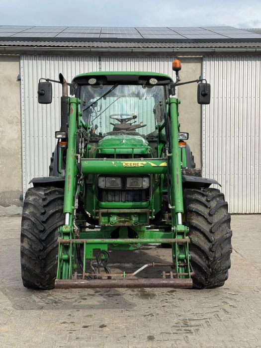 John deere 6330 z ładowaczem czołowym