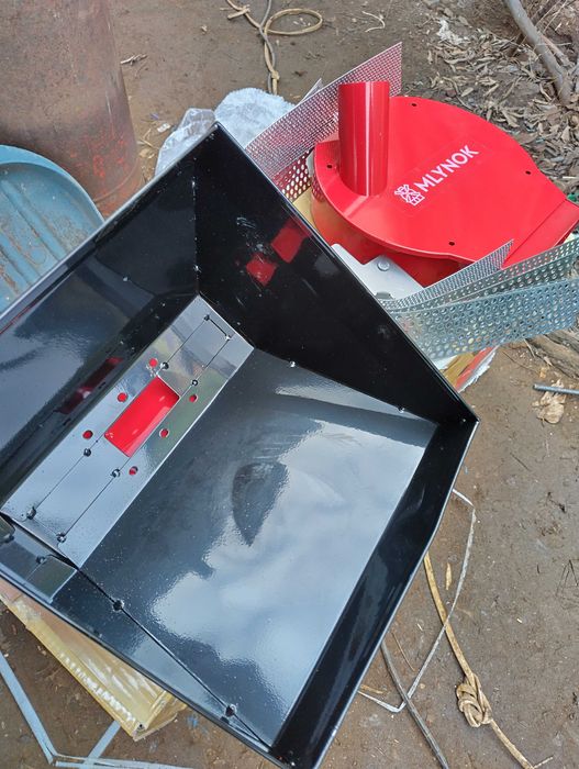 ДКУ Млин млинок на зерно без электродвигатель під 1.1-2.5 квт