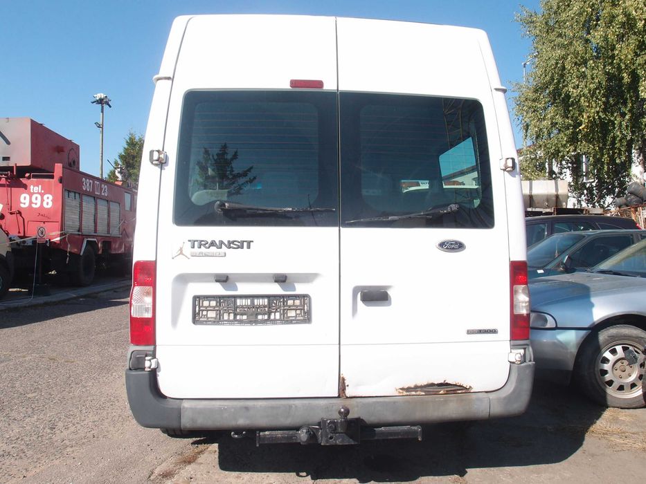 Ford Transit Bus/ Fotele/ 2.2D 85km / 2010r. / na części