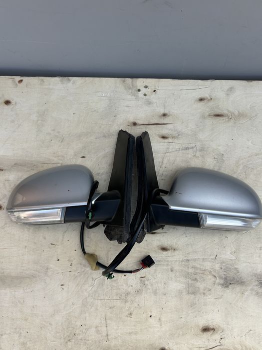 Дзеркало VW Golf 5 Plus + Сіре Чорне Синє  Гольф плюс