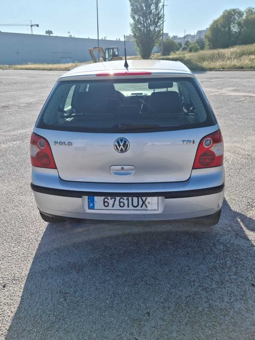 2003 Volkswagen Polo 1.4 TDi Highline – Económico e Fiável 5 portas