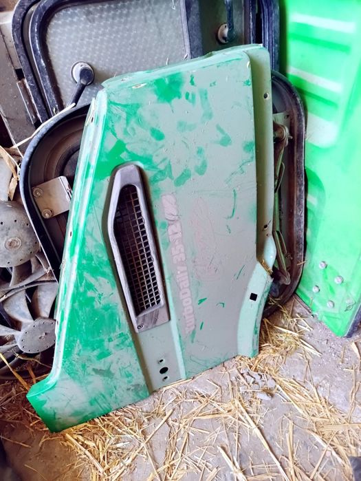 Dois guarda lamas de Iveco