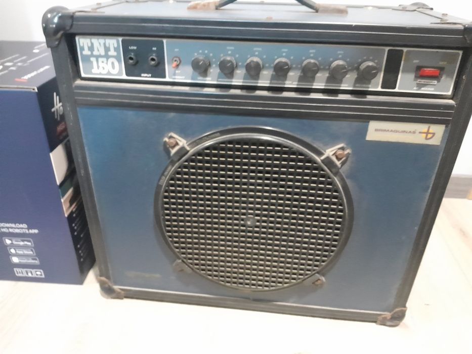 Amplificador  TNT 150 vendo ou troco