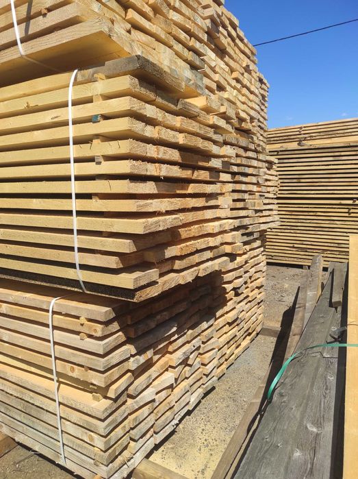 Sucha tarcica świerkowa