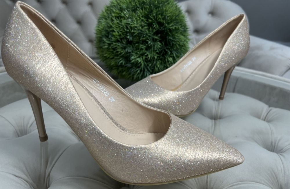 Zlote szpilki 38 nowe