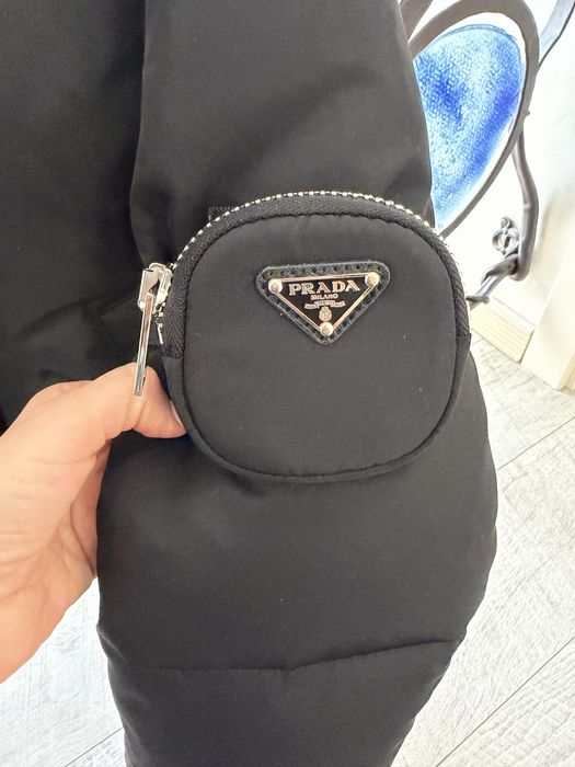 Куртка prada оригінал