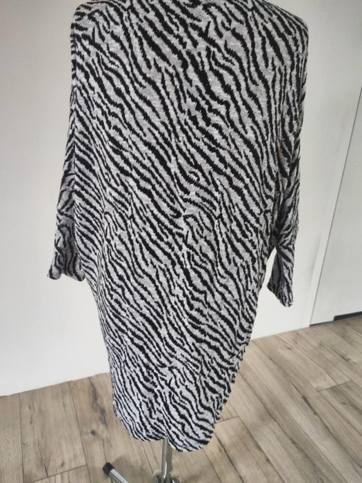 Kardigan narzutka sweter kimono nietoperz zebra uniwersalny
