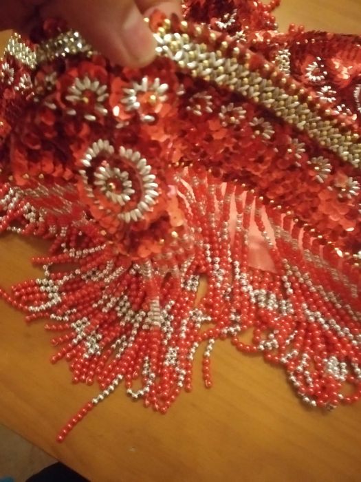 Biquini e minisaia para Carnaval e festas. Sexy