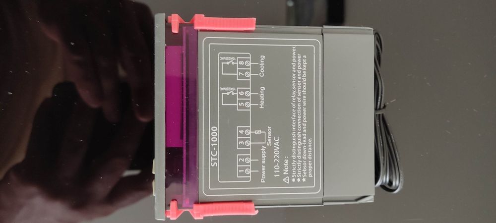 Controlador de temperatura STC 1000