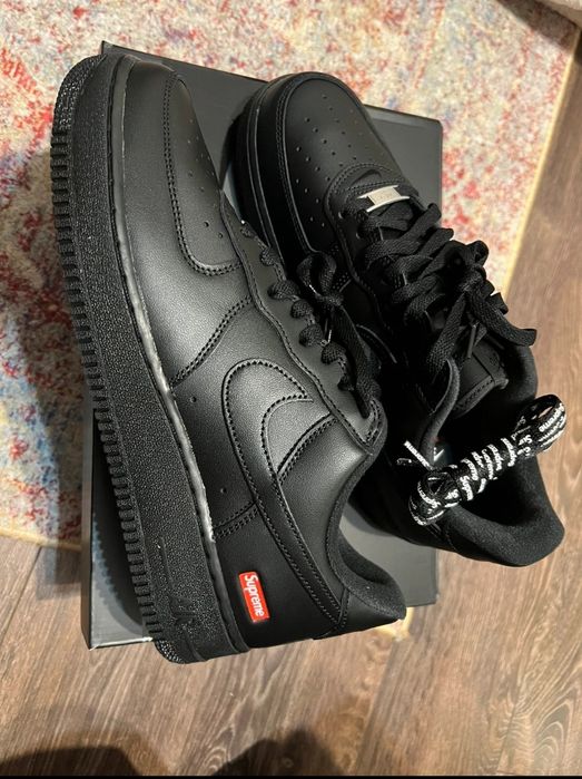 Nike Air Force 1 Low Supreme Black