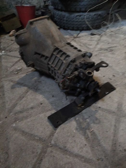 Коробка Опель омега R 25