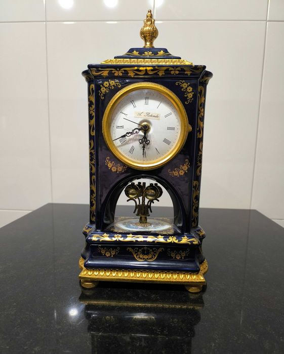 Relógio de mesa limoges, vintage, de porcelana azul cobalto.