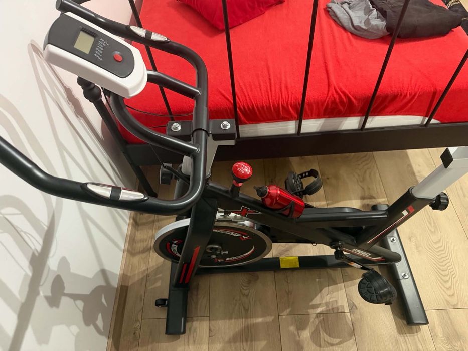 Rower stacjonarny .Rower spinningowy
