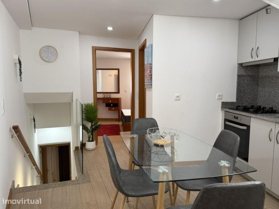 Apartamento com 1 quartos - localizado em Campanhã Porto