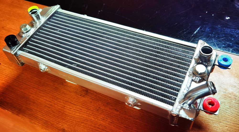 Radiador de Alumínio Suzuki Marauder VZ800 de 1997 até 2004