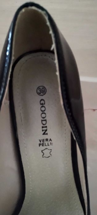 Czółenka damskie Goodin Vera Pelle – rozmiar 39
