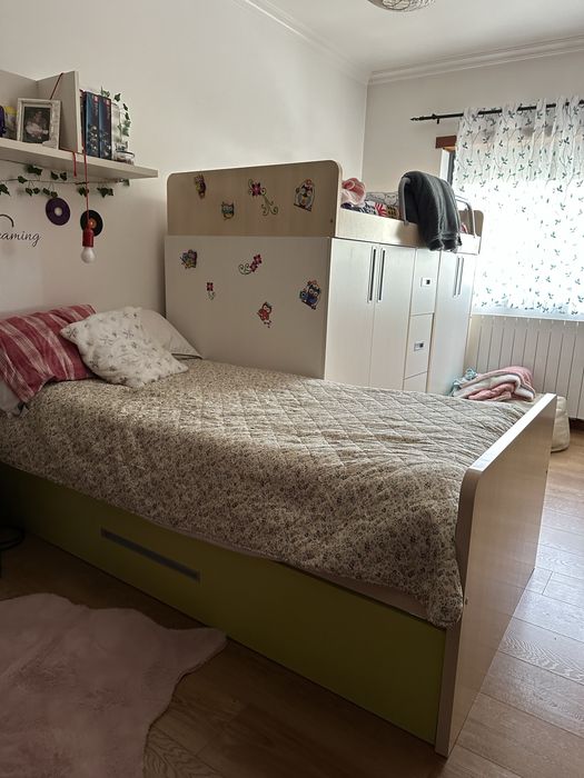 Beliche com armário