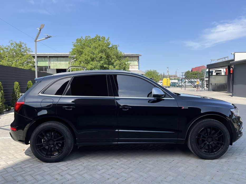 Продаю ауді SQ5, 2014 року