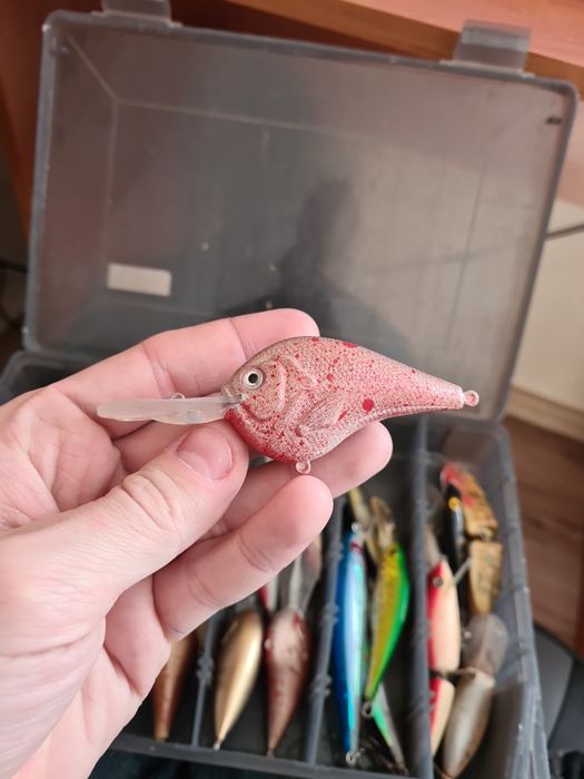 Zestaw Woblerów spinningowych  szczupak/okoń ok.20 szt