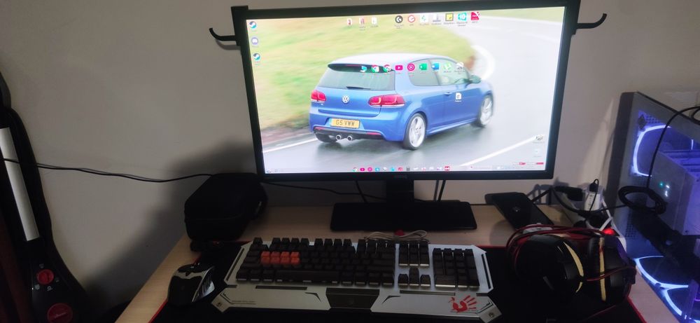 Komputer stacjonarny (zestaw)