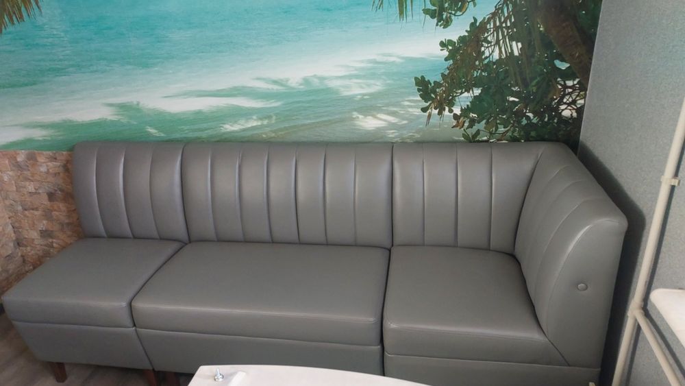 Продам кухонный  уголок