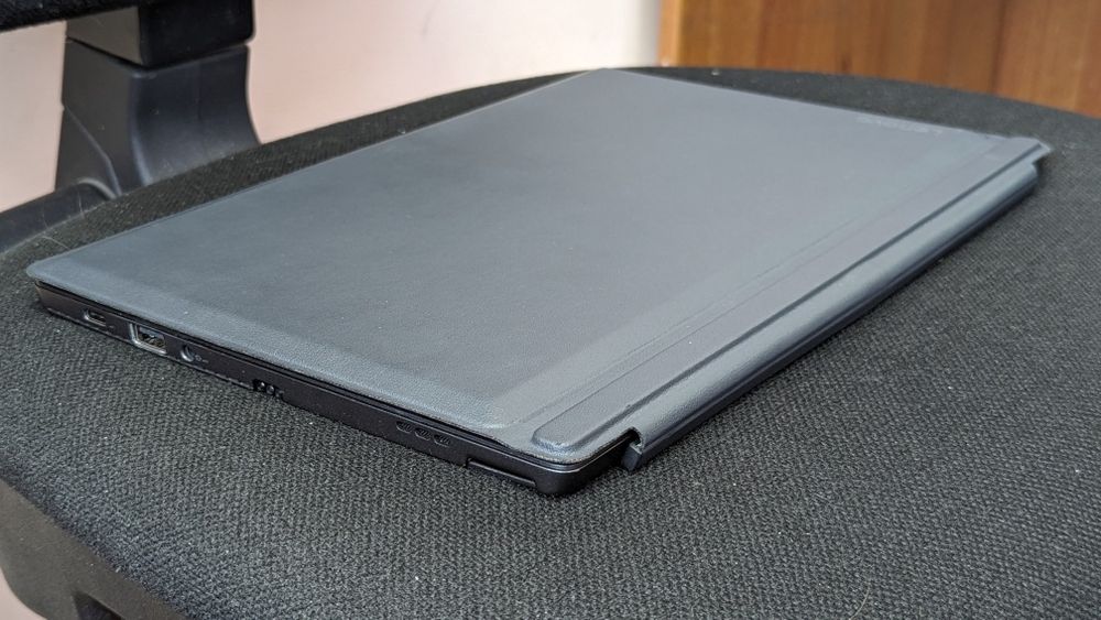 Планшет ноутбук трансформер Lenovo Miix 520-12 Corei5 8250 8/256Gb SSD