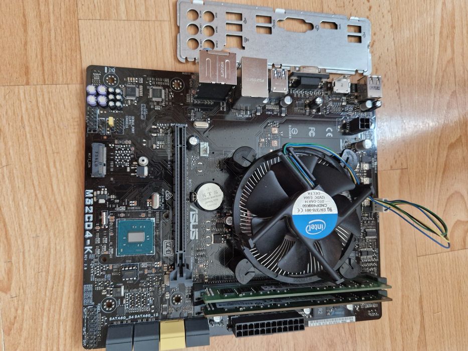 Intel i7-6700 4.0ghz/охлад/Материнка  Бистрий мощний комплект 1151сокет