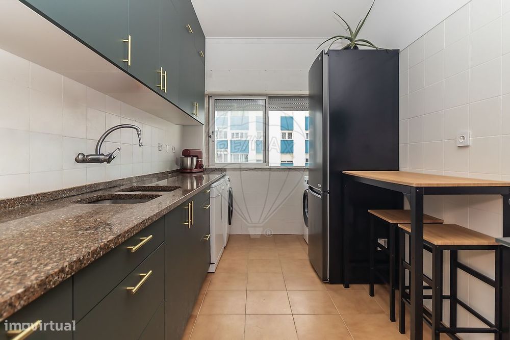 Apartamento T2 para venda — Seixal, Arrentela E Aldeia De Paio Pires, Setúbal
