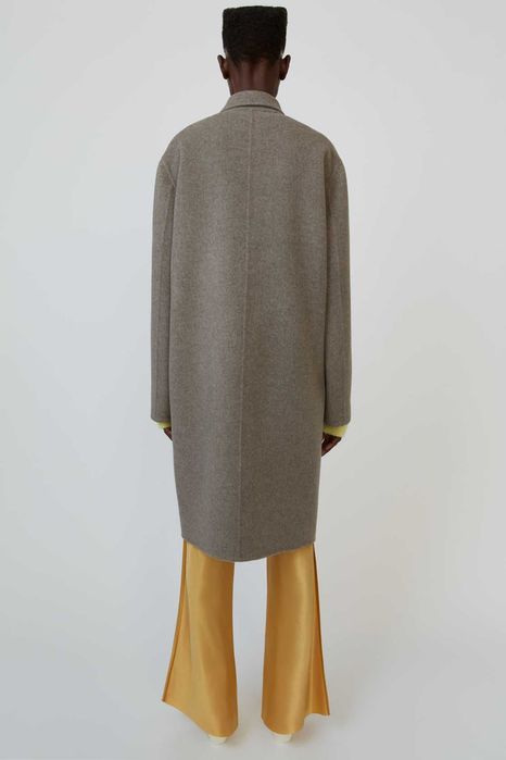 Casaco de inverno longo marrom e cinza ACNE