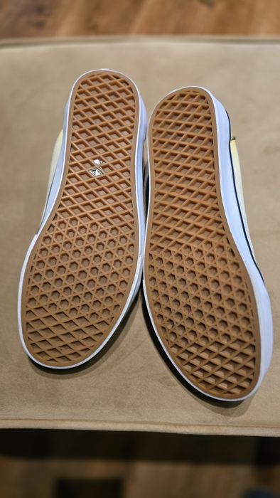 Buty sportowe Vans - rozmiar 42