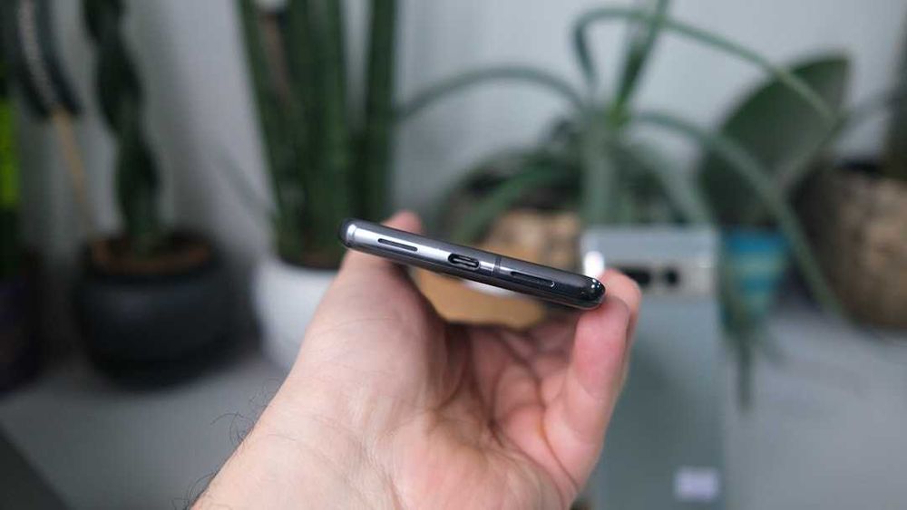 Google pixel 7 pro 256 gb neverlock гарний стан