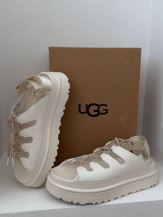 Взуття жіноче UGG Goldenglow Toggle (39)