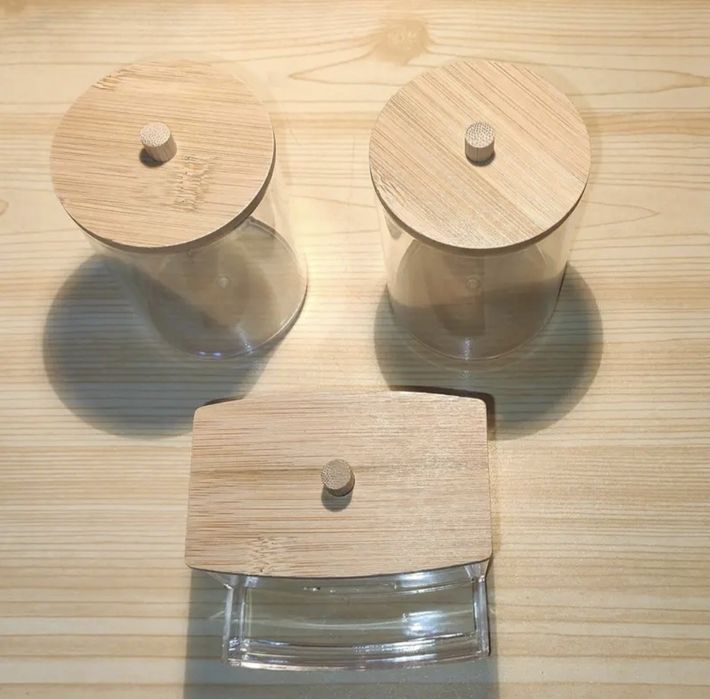 Для ванної кімнати,набір ,з бамбуковою кришкою