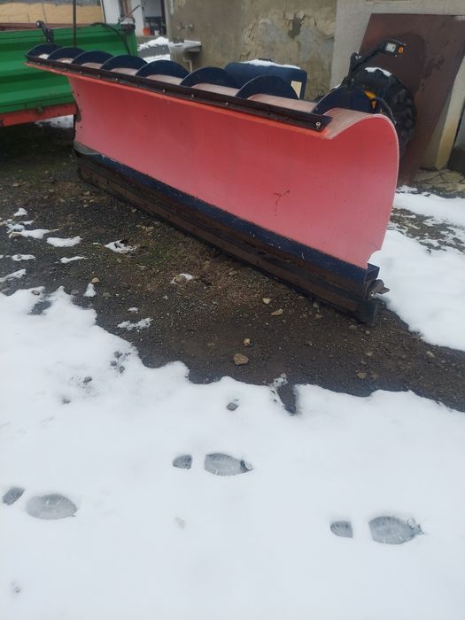Sprzedam  pług do śniegu