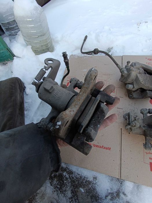 Супорт Рено Сценик 2 Тормозные Супорта Renault Scenic 2 Суппорт