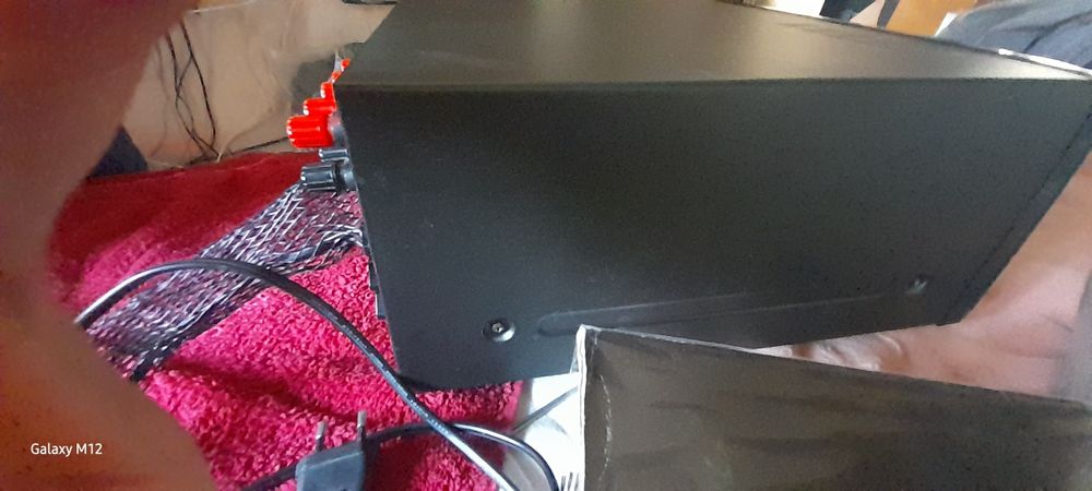 Ресівер ONKYO  Супер звук,качество збірки на високому рівні. Ресиве