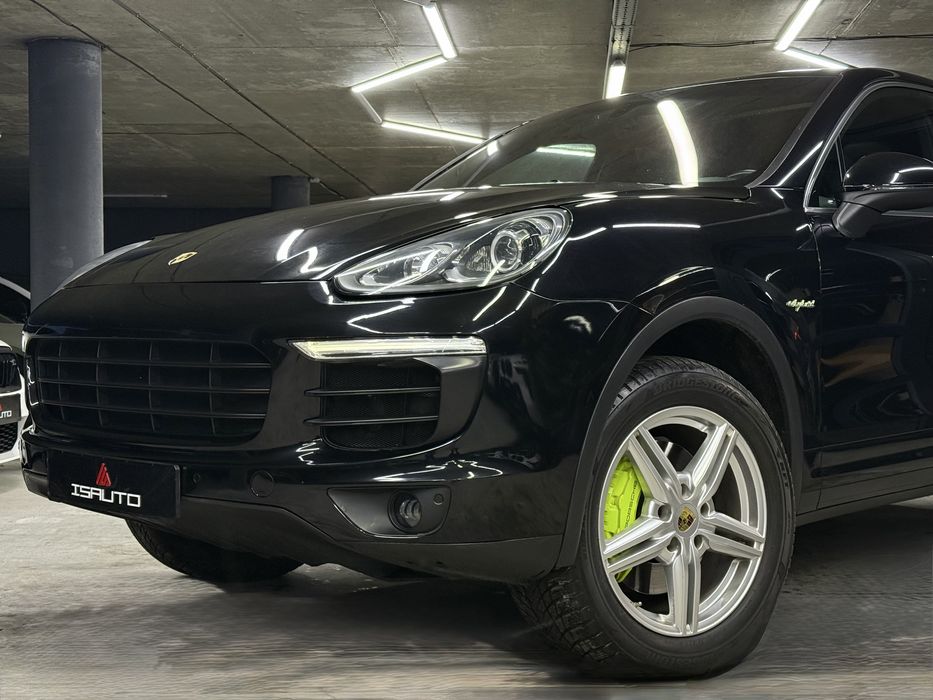 Porsche Cayenne S hybrid