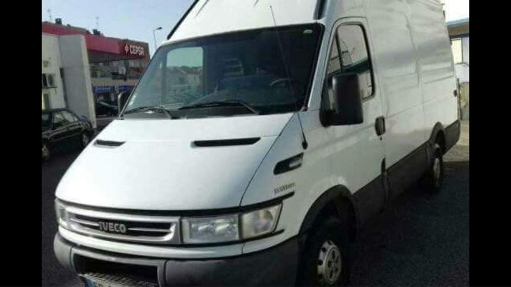 Demolições e Recolha de entulho, móveis lixo deixamos tudo limpo.