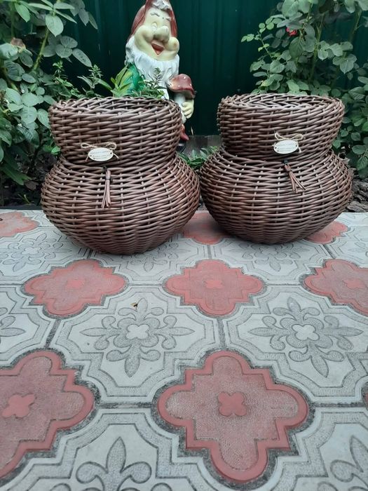 Кашпо для квітів