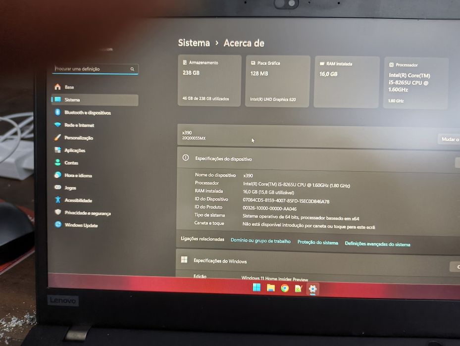 Lenovo thinkpad x390 i5 16gb RAM 256nvme