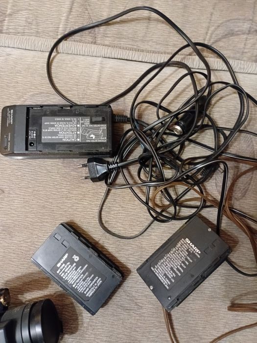 Відеокамера Sharp VL-C7500E