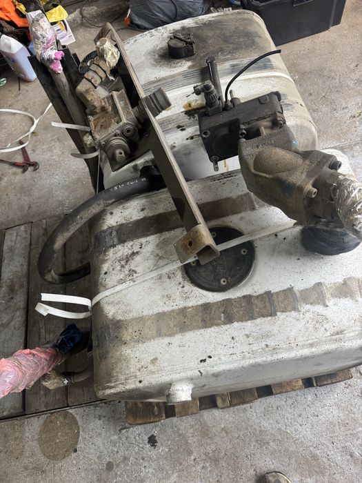 HYDRAULIKA kompletna Pompa tłoczkowa