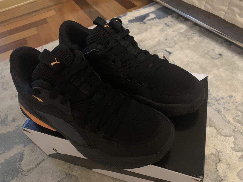 Продам кросівки PUMA