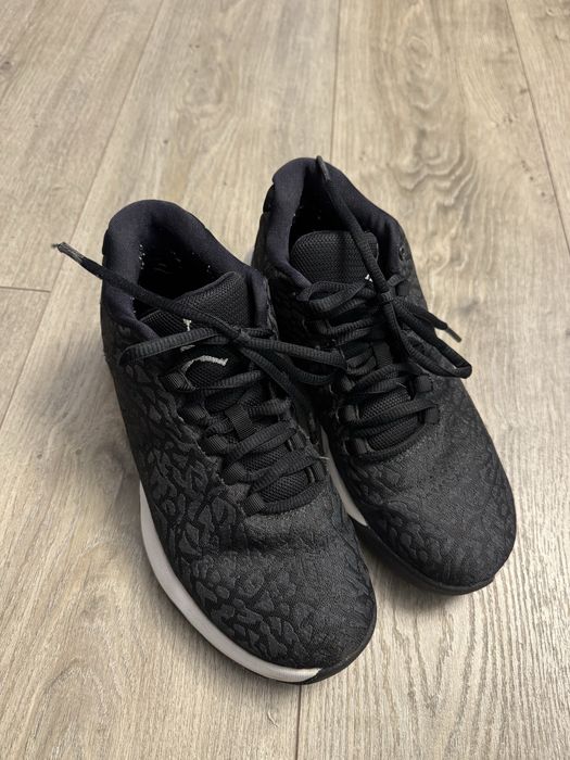 Buty Air Jordan 36.5