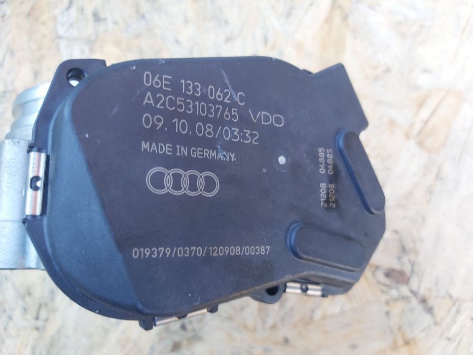 Przepustnica AUDI A5 A4 B8 Q5 2.8 3.0 TFSI 3.2 FSI 06E133062C