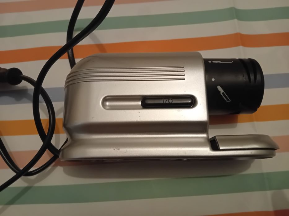 Afiador de facas. Tesouras etc